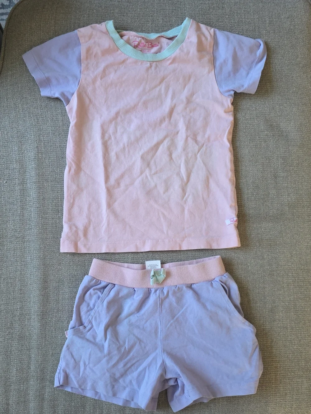 Ruffle Butts Girls Pink And Purple Color Block Short Sleeve & Shorts 4T